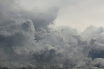 Obraz premium The Sky before storm and heavy rain coming. Sky with dark gray cloud. 