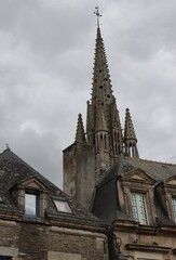 Fototapeta na wymiar church of Josselin in Brittany 