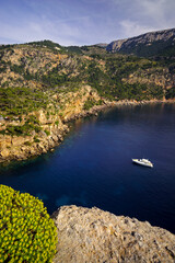 Obraz premium Camino de sa Foradada. Son Marroig. Valldemossa.Sierra de Tramuntana. Mallorca. Baleares.España.