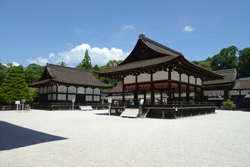 下鴨神社　舞殿と神服殿　京都市左京区