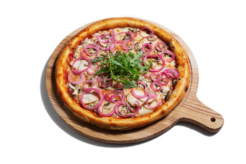 Pizza with cheese, mushrooms, onions, chicken, arugula