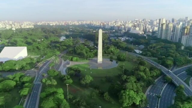Obelisco da revolu&ccedil;&atilde;o de 1932 em S&atilde;o Paulo