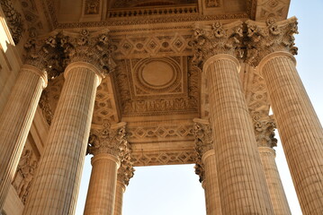 Fototapeta premium Colonnes du Panthéon à Paris. France