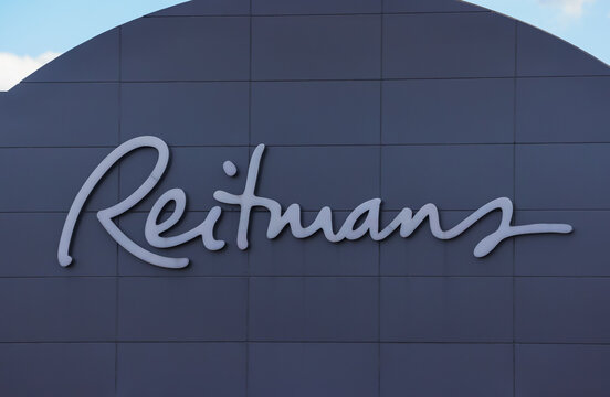 Reitmans banner at store front, Halifax, Reitmans is a Canadian retailing company specialized in Women's clothing. HALIFAX, CANADA - JUNE 2022