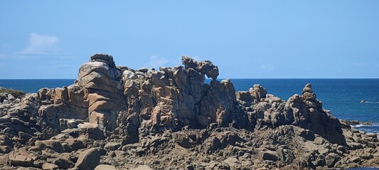 Naklejka premium Schroffe Felsen in der Bretagne