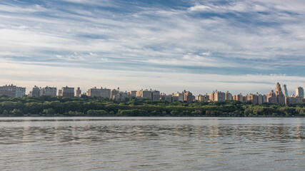 Obraz premium New York City Skyline | Water View