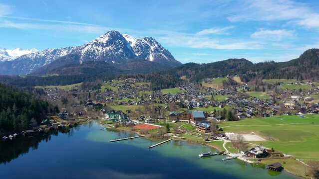 Altaussee at the lake Altausseer See in the Salzkammergut, Styria. View to Hoher Sarstein mountain.