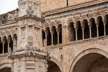 Obraz premium Iconic Romanesque cathedral St Mary of the Assumption in Bitonto, Italy