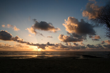 Obraz premium Sonnenuntergang an der Nordsee