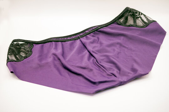 Back Of Purple Borderless Underwear Got Some Lace Made You Comfortable And Look Very Sexy When Wearing.