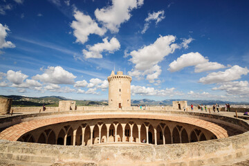 Fototapeta premium Castillo de Bellver, patio circular -siglo.XIV-, Palma de mallorca. Mallorca. Islas Baleares. España.