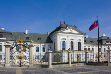 Fototapeta na wymiar Presidential Palace (Grassalkovich Palace) in Bratislava, Slovakia 