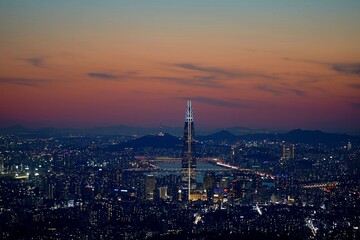 남한산성 뷰, 롯데월드타워