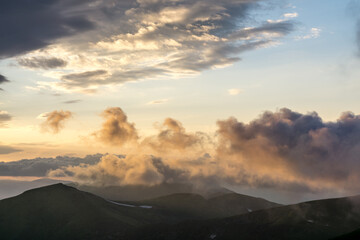 Obraz premium Sunset in Carpathians