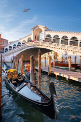 Fototapeta na wymiar Rialto Bridge and gondolas, Venice, Italy