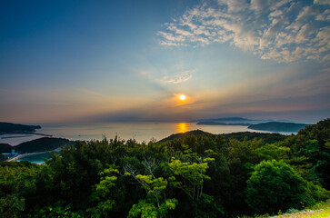 紀淡海峡（和歌山県加太市）の夕日