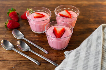 Homemade Strawberry Yogurt