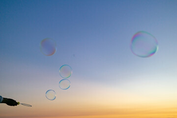 空とシャボン玉
