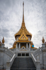 Fototapeta premium Wat Traimit in Bangkok