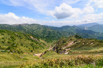 Naklejka premium 初夏の山