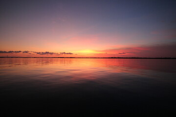 Obraz premium sunset over the sea