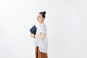 女性