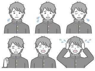 泣く表情の強弱　男子学生