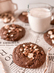 chocolate chip cookies