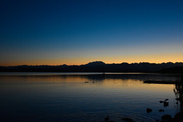 Obraz premium Tramonto sul lago di Varese