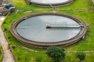 Various facilities and sedimentation tanks in sewage treatment plants