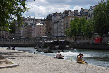 Naklejka premium quay of the seine, Beauty of Paris, détails. 