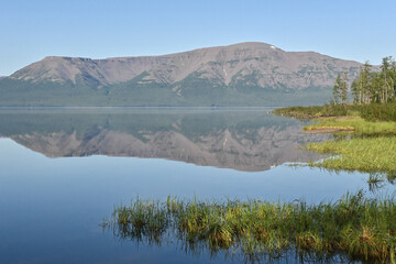 Fototapeta na wymiar Putorana Plateau, a mountain lake.
