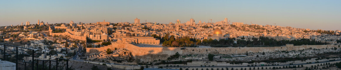 Fototapeta na wymiar Panorama. Dawn on the Temple Mount in Jerusalem.