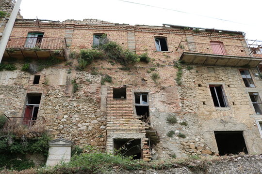Ancient and unsafe building in Conza della Campania, Avellino, Southern Italy. Small village destroyed by 1980 Irpinia earthquake. 