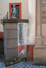 Gebäudeschäden an Kirche