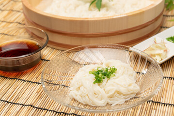 そうめん　素麺