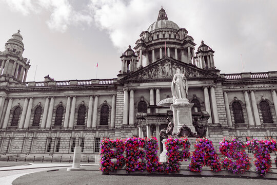 Belfast City Hall - The Civic Building Of Belfast City Council - Belfast Attractions 