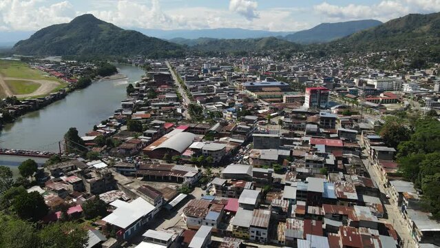 TINGO MARIA CIUDAD DE LA BELLA DURMIENTE JUNIO 2022
