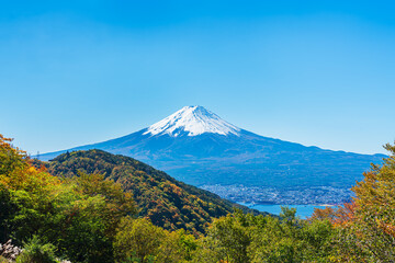 Fototapeta premium 御坂峠より富士山を望む