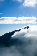 雲に包まれた甲斐駒ヶ岳