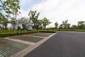 parking lot in City park