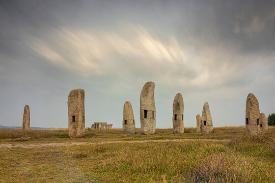 Menhires A Coru&ntilde;a, Galicia, Monolitos, brujas, playa
