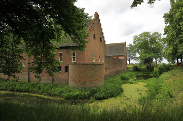 Doorwerth Castle, a moated castle in the floodplains of the Rhine near the village of Doorwerth, in the Dutch province of Gelderland. The Netherlands.