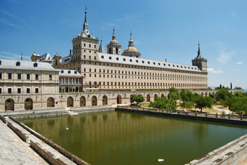 Fototapeta na wymiar view of the El Escorial Monastery