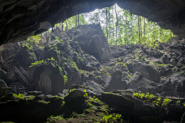 Cave of the Winds
