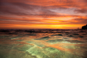 Obraz premium Sunrise over the ocean, Sydney, Australia