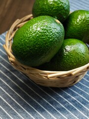 신선한 유기농 과일 아보카도, 음식 