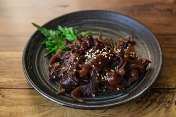 肉厚キクラゲの炒め物