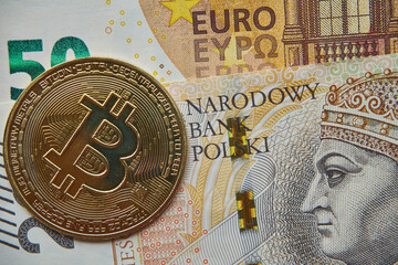 moneta bitcoin ,polski banknot i banknot euro