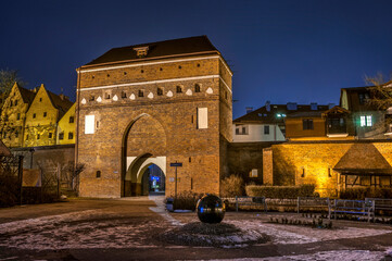 Brama Mostowa w Toruniu © Darek Bednarek